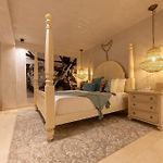 Casa IsaLuna: Oasis Privado de Lujo