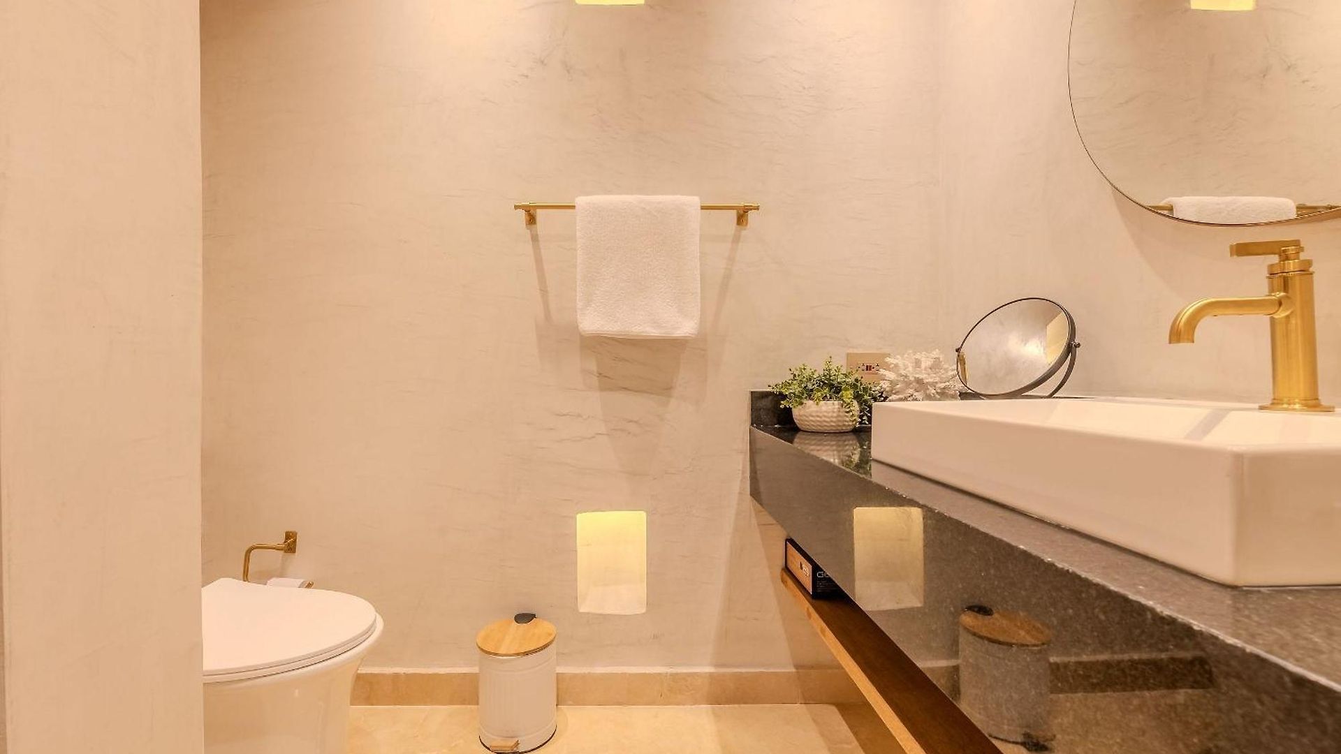 Casa Isaluna: Oasis Privado De Lujo