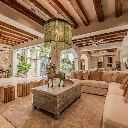 Сasa de vacaciones Casa Isaluna: Oasis Privado De Lujo *